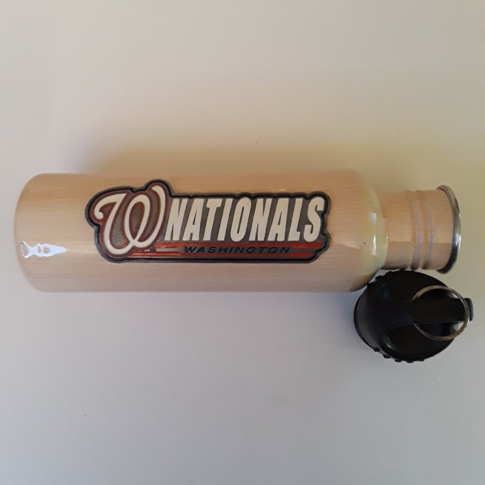 WASHINGTON NATIONALS BASEBALL BAT DESIGN WATER BOTTLE - MEASURES 11" x 2.75"